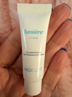 NEOCUTIS Mini Lumiere Firm Illuminating and Tightening Eye Cream 4mL